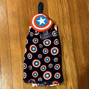 Marvel set of two kitchen towels NWT